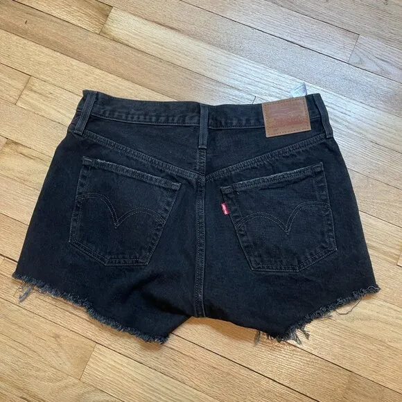 016 Levi's 501 Black Ripped Denim Shorts NWOT Size 29