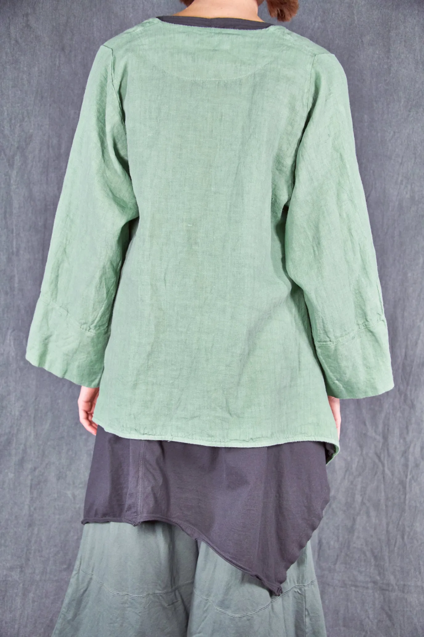 5289 Basque Cardigan Meadow-U