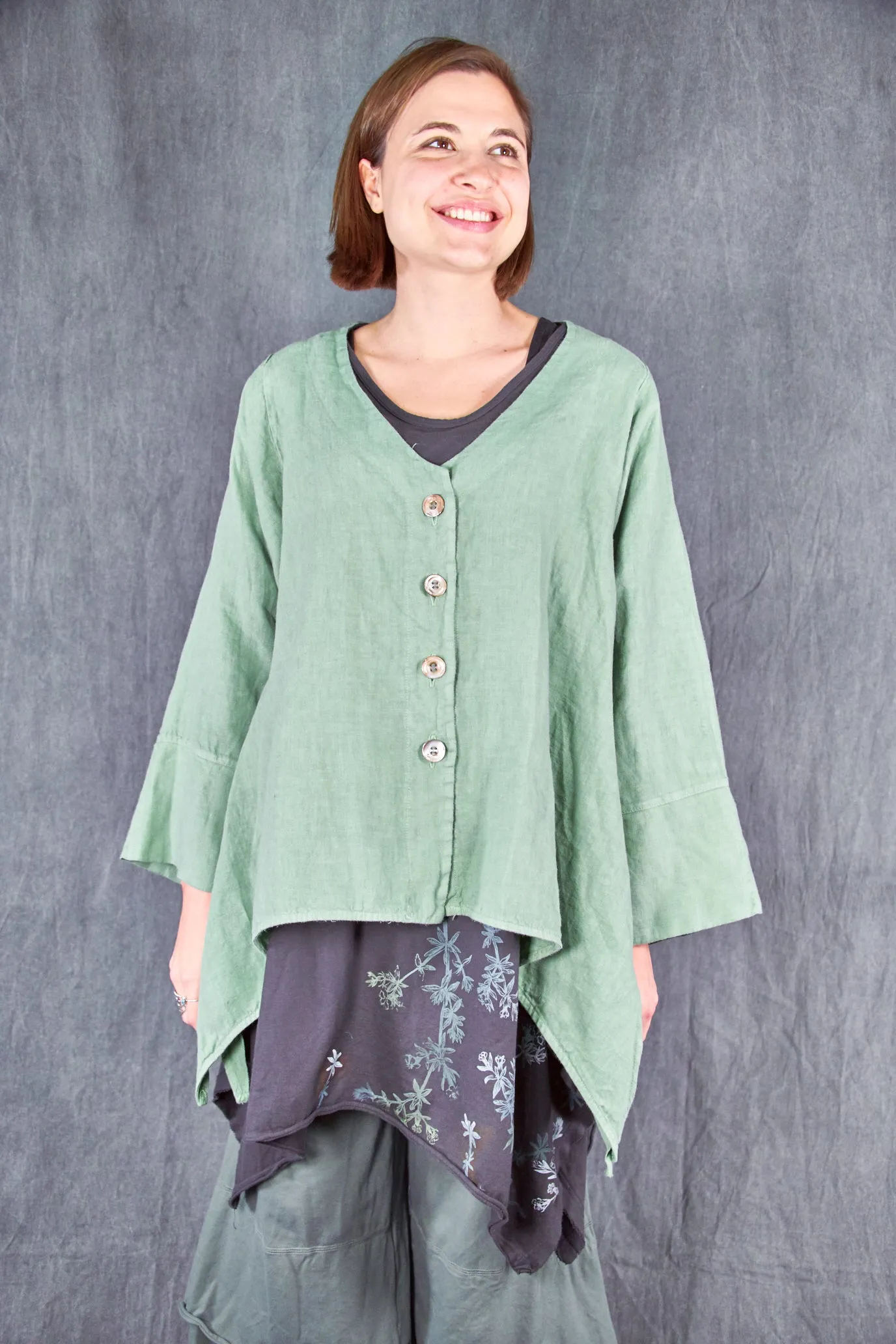 5289 Basque Cardigan Meadow-U