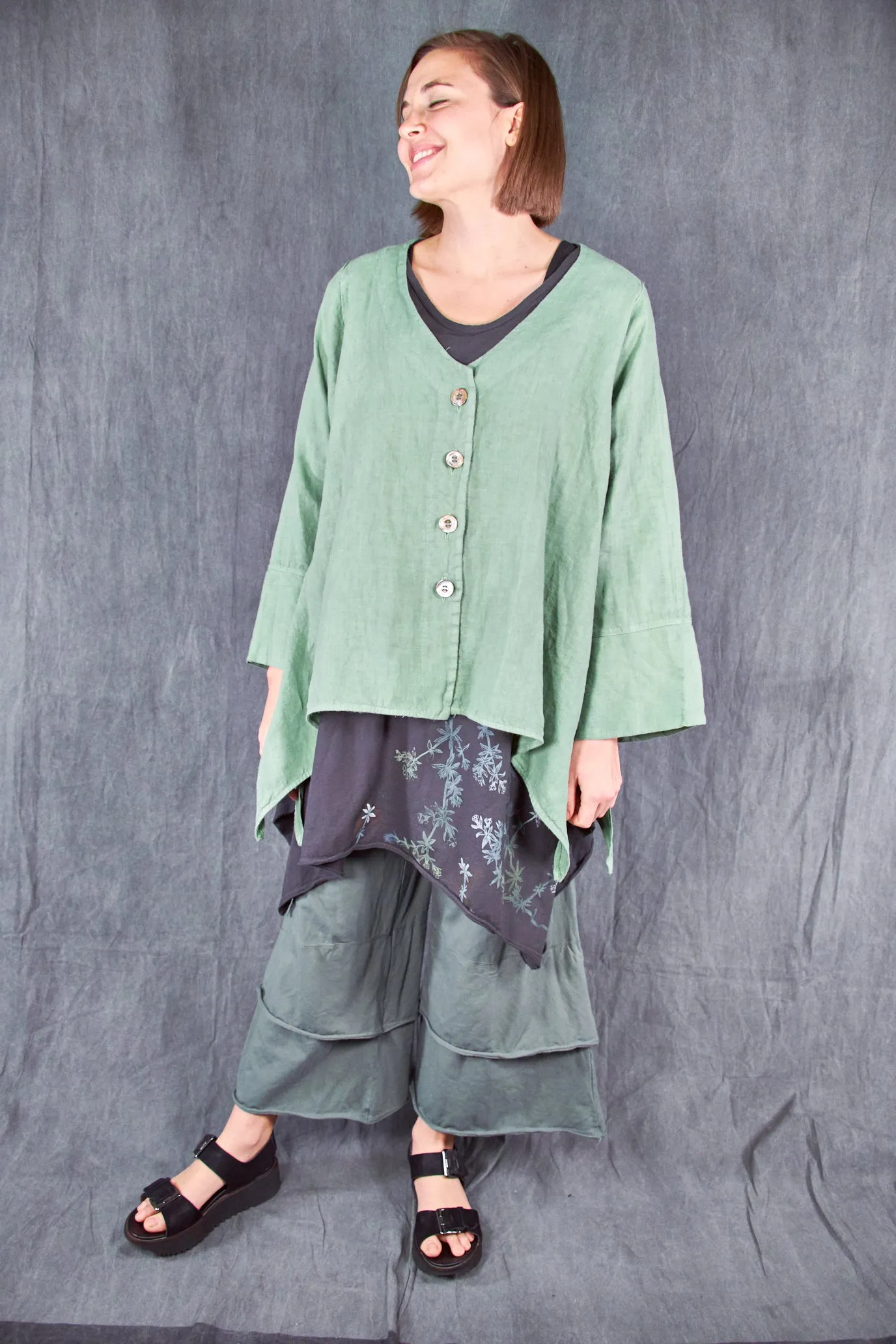 5289 Basque Cardigan Meadow-U