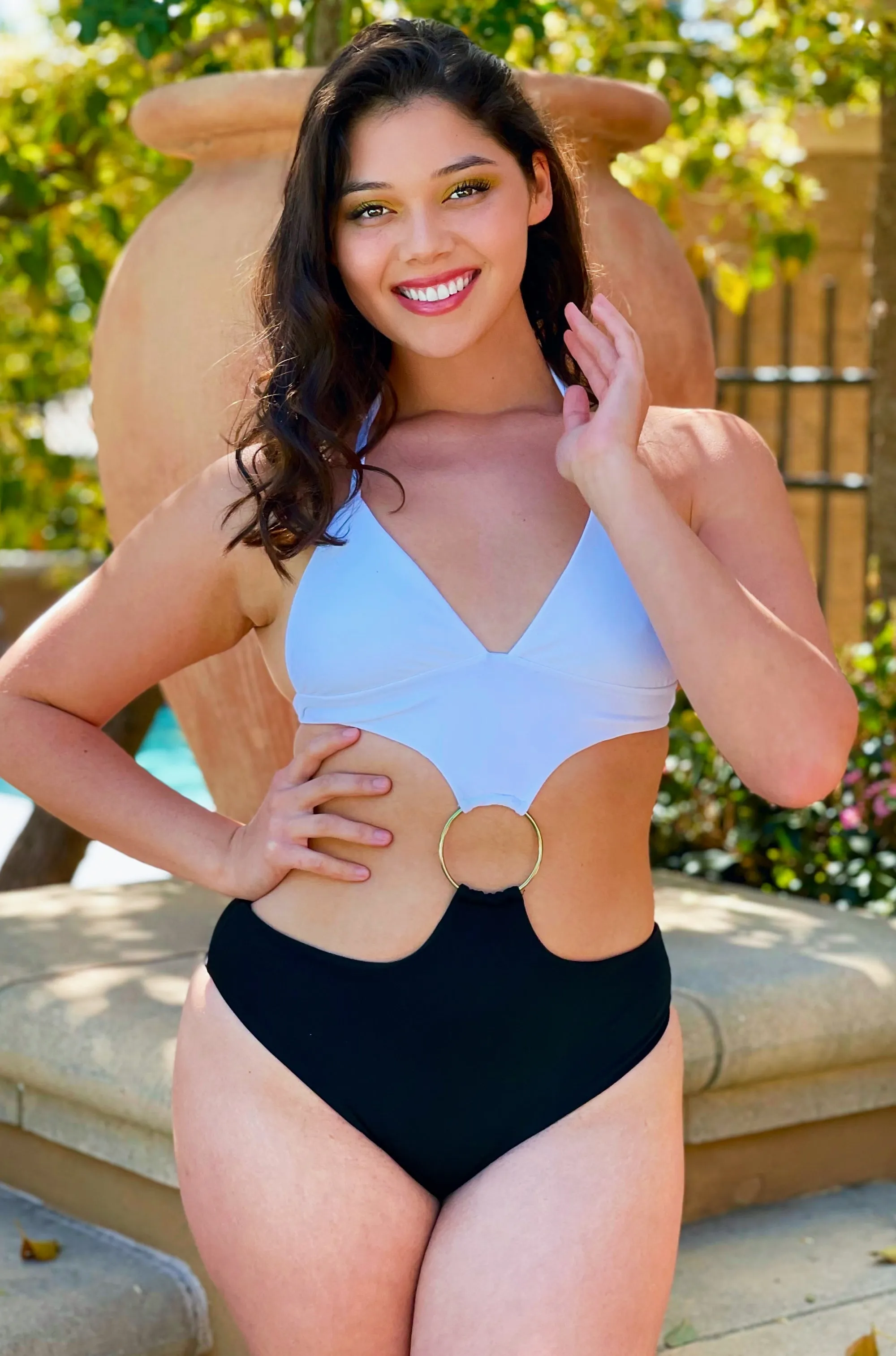 90s O Ring Color-block Cut Out Monokini One Piece Swimsuit - Black White
