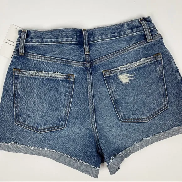Abercrombie &amp; Fitch Natural Rise Distressed Denim‎ Shorts 28