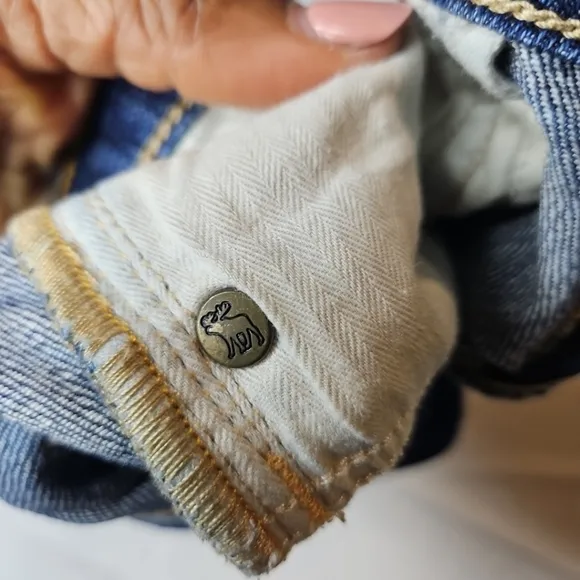 Abercrombie Fitch Distressed High Rise Y2K Micro Mini Shorts Cut Off Denim Size0