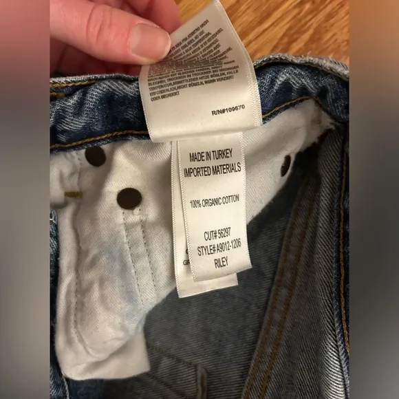 AGOLDE Riley Cutoff Denim Shorts Outsider size 24