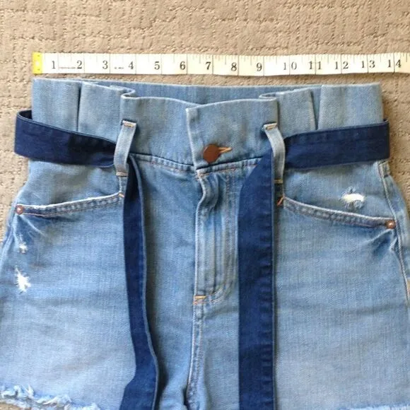 Alice   Olivia Denim Jean Shorts Paper Bag Waist and Tie Belt 25