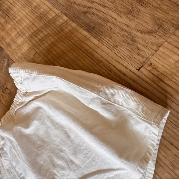 Anthropologie Linen Blend Ivory Tap Shorts Size Small