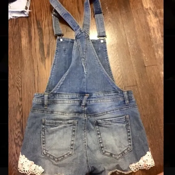 ✨AQUA✨Lace Denim Overall Shorts
