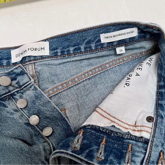 Aritzia Denim Forum The Ex-Boyfriend Hi-Rise Denim Shor 100% cotton EUC