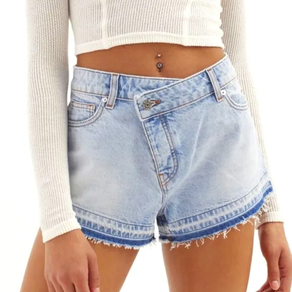 BDG Asymmetrical A-Line Cutoff Denim Short