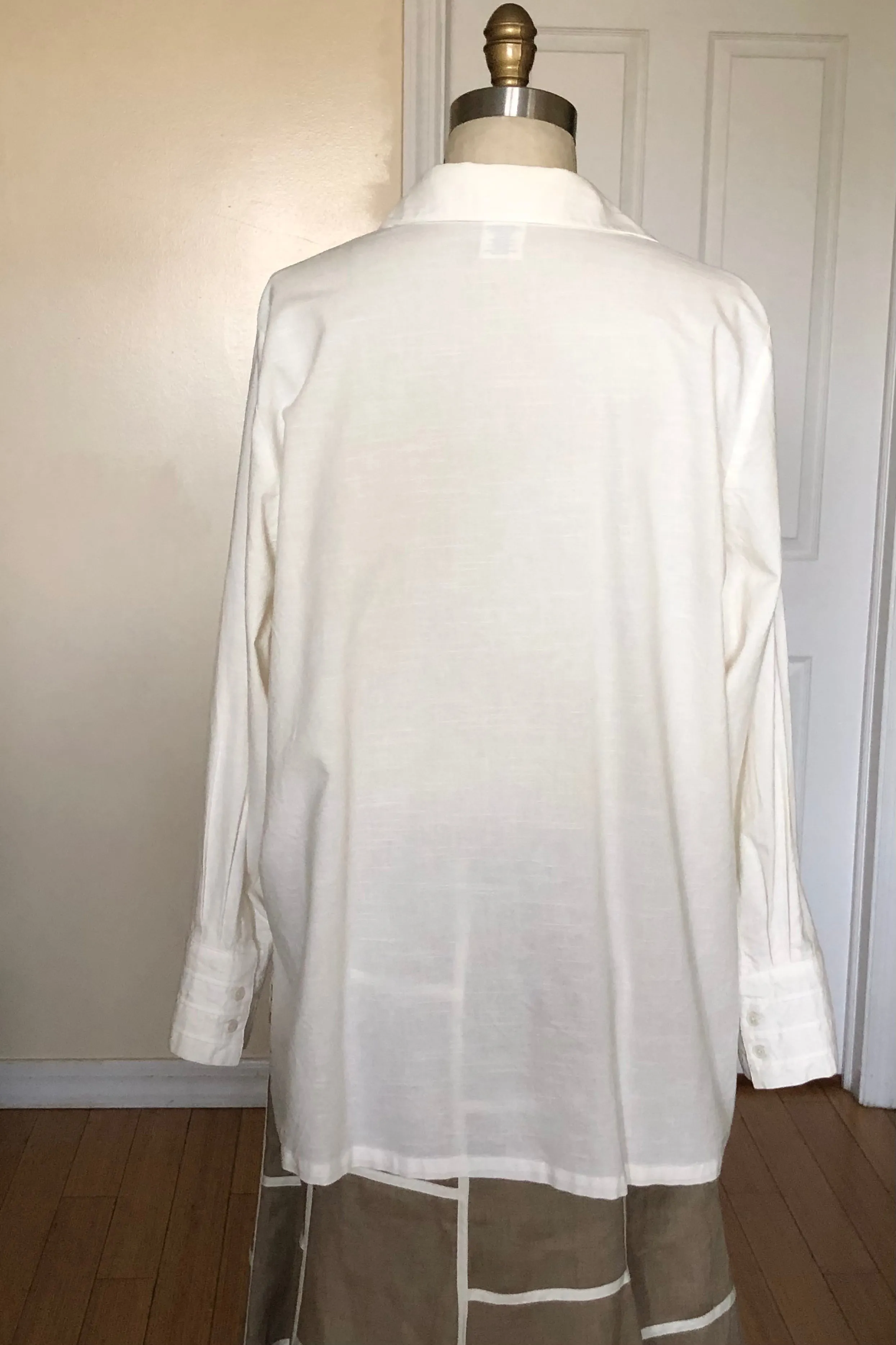 Big Shirt with Tucking Details (White) - Style # 2303K