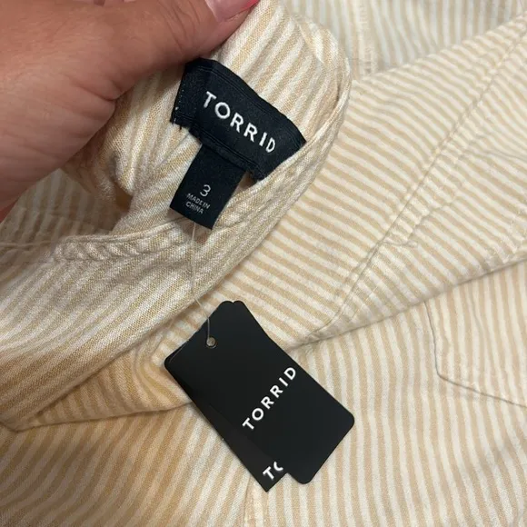 BNWT Torrid  Overall Shorts Tan Stripes 3.5 Inch Stretch Linen Blend Shortall 3X