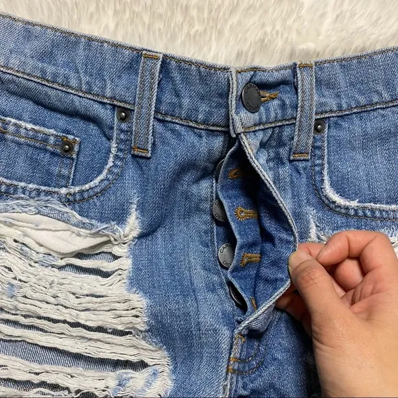 Carmar Los Angeles Distressed Denim Shorts Button Fly Size 25