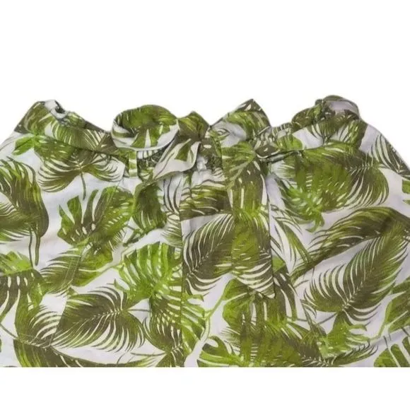 Chaser Women's  Linen Belted Shorts