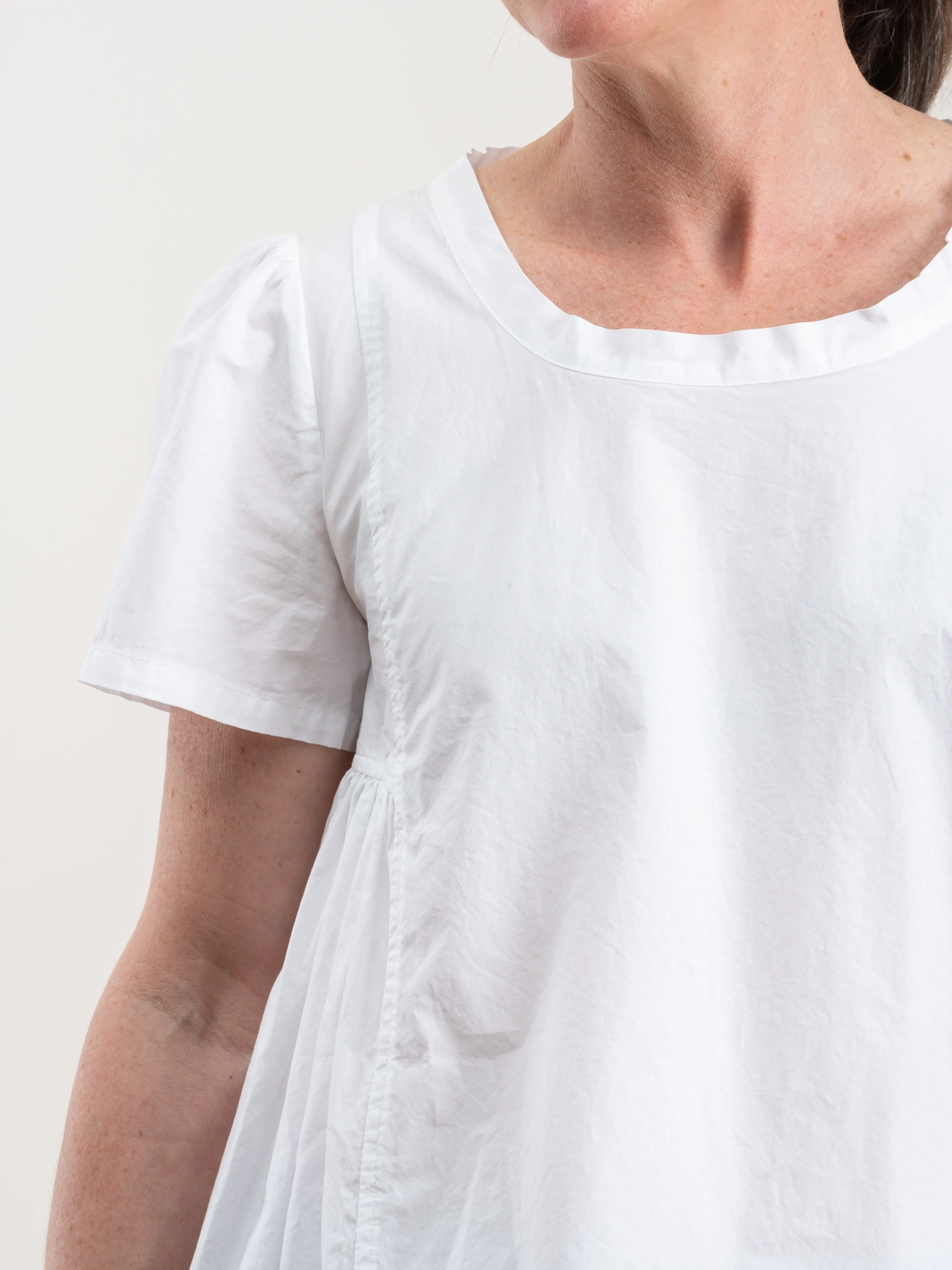 cotton poplin side pleated top - white
