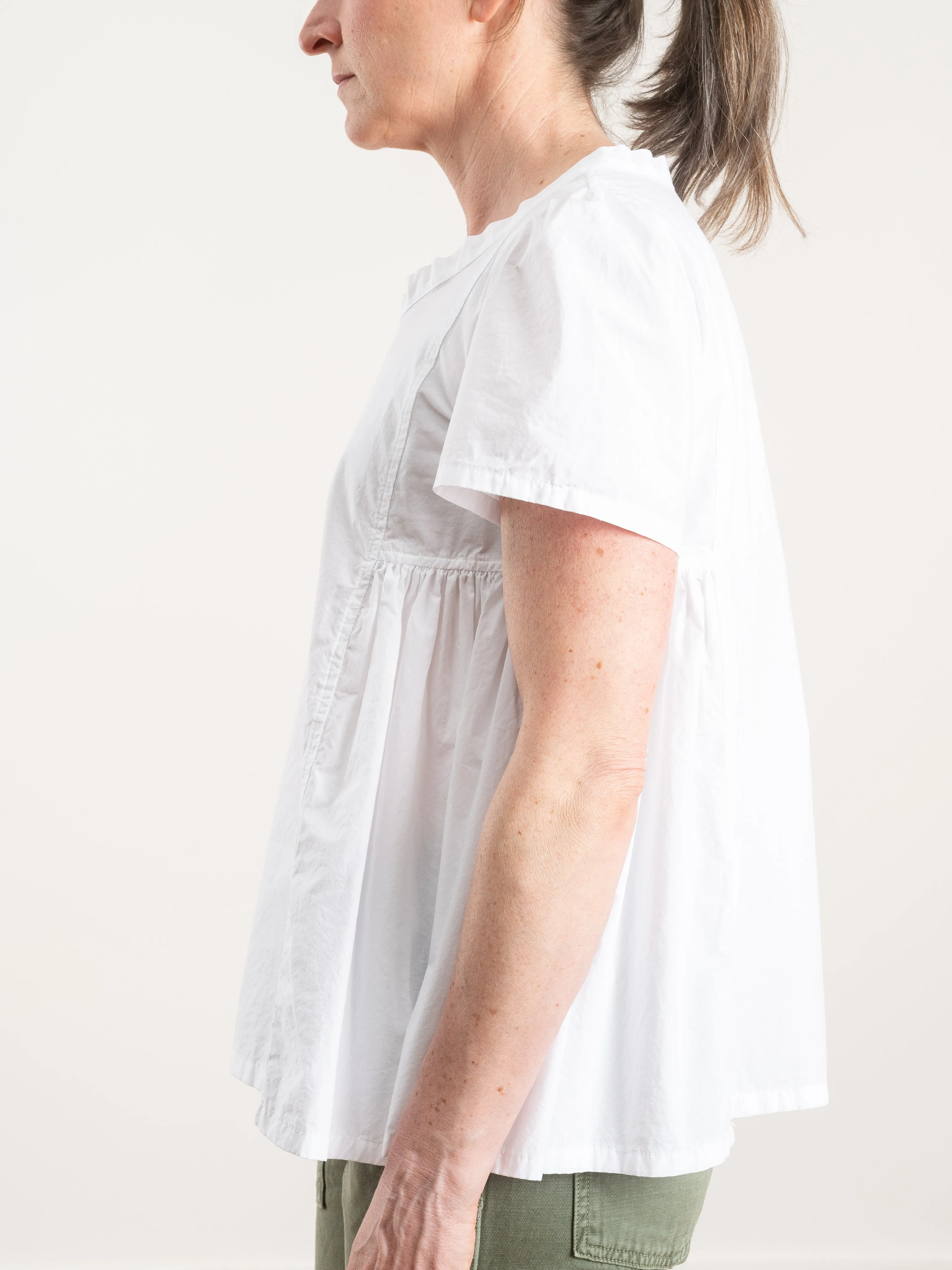 cotton poplin side pleated top - white