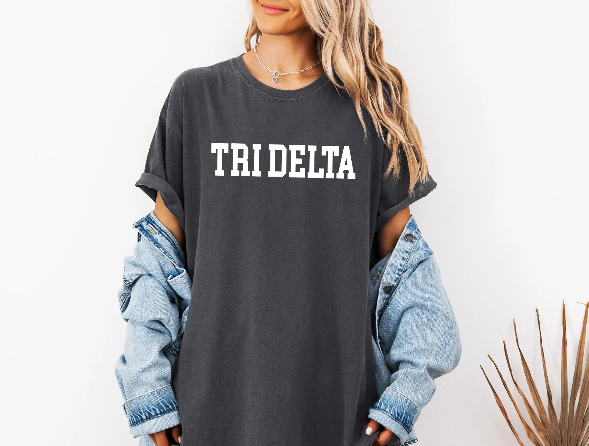 Delta Delta Delta Heavyweight Short Sleeve T-shirt - Tri Delta Comfort Colors Tee K