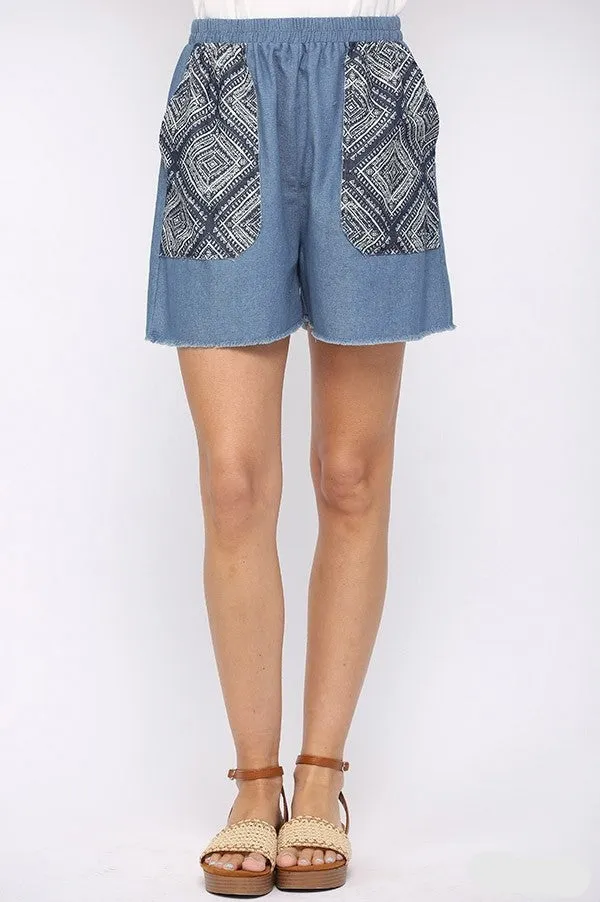 Denim And Print Pockets Elastic Waist Shorts With Raw Hem