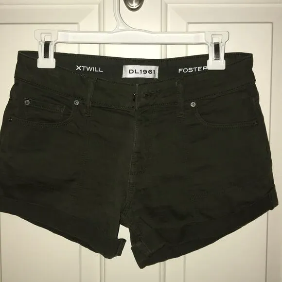 DL1961 foster relaxed short fennel size 25