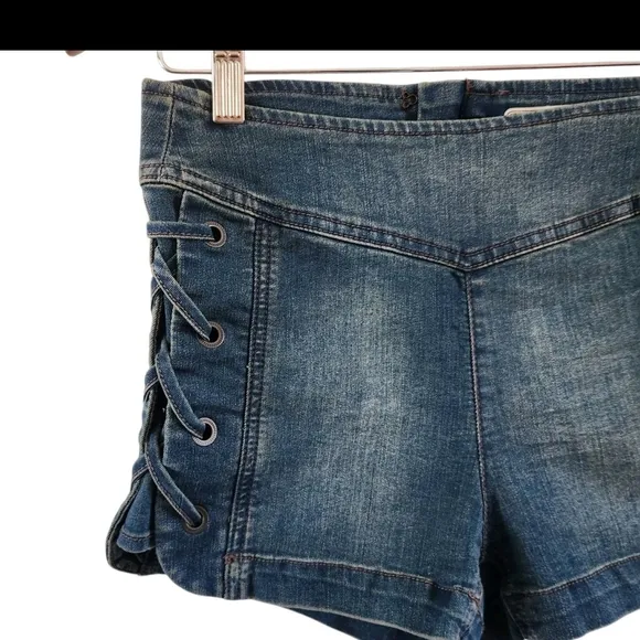 Free People Moody Blue Denim Jean Lace Up Side Shorts Womens Size 26 New NWT