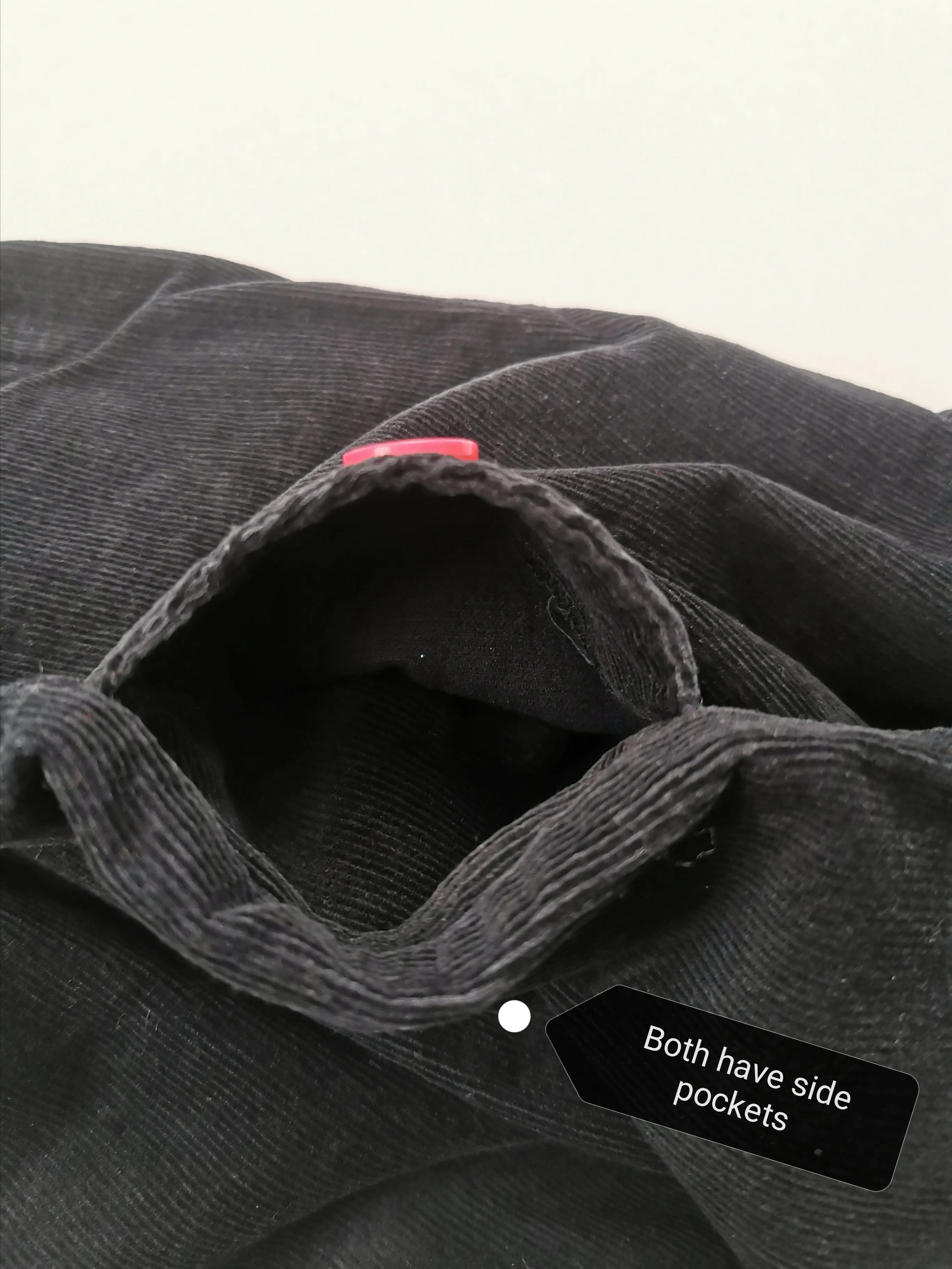 GIRL SIZE MEDIUM (6/7 YEARS) - LULLAH BETTE, Soft Black Corduroy Dress EUC B37