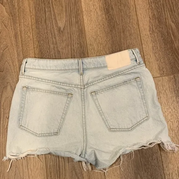 GRLFRND Helena Cut-off Denim Shorts