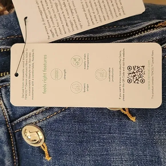 Guess Janae Blue Denim Short Tencel Feel Right Features, Side Zipper 30