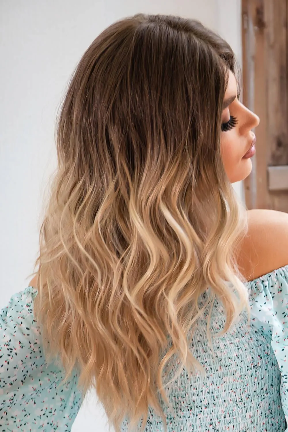 Hazel Blues® | Blonde Ombre Long Wave Lace Front Wigs 24"
