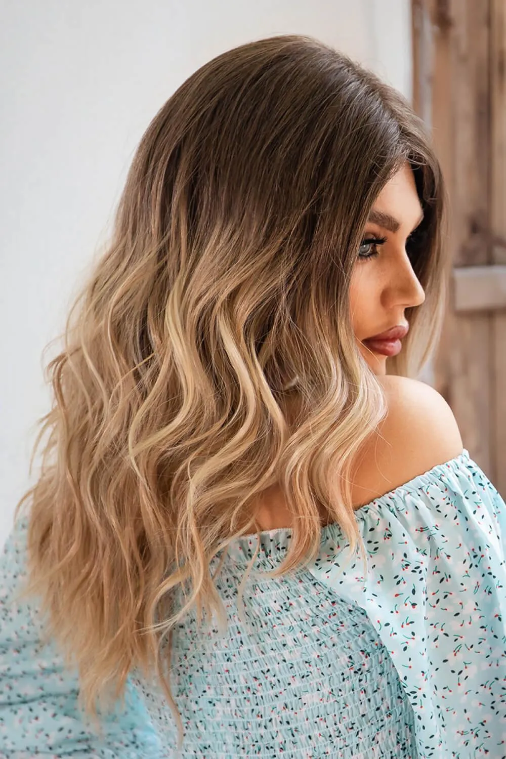 Hazel Blues® | Blonde Ombre Long Wave Lace Front Wigs 24"