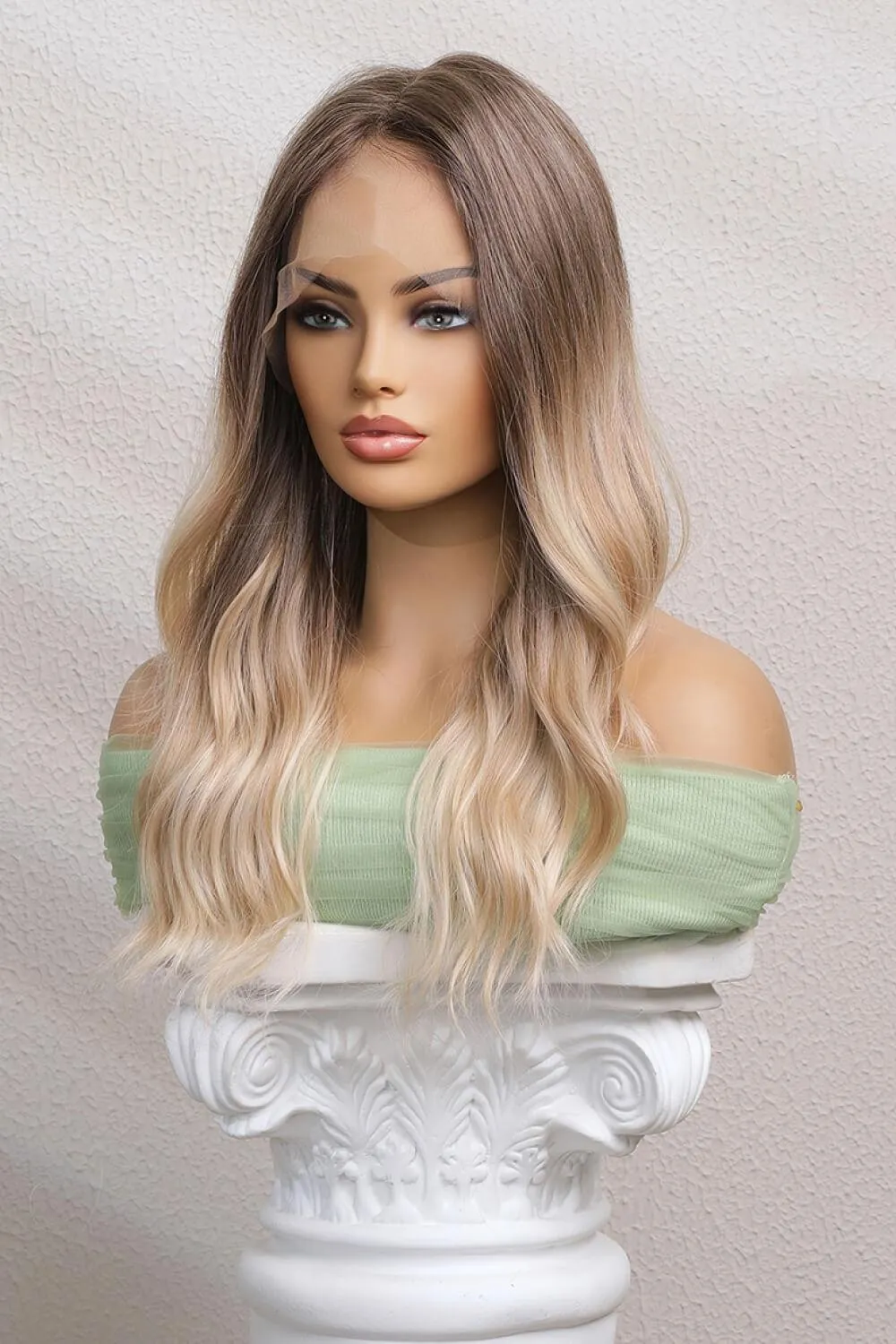 Hazel Blues® | Blonde Ombre Long Wave Lace Front Wigs 24"