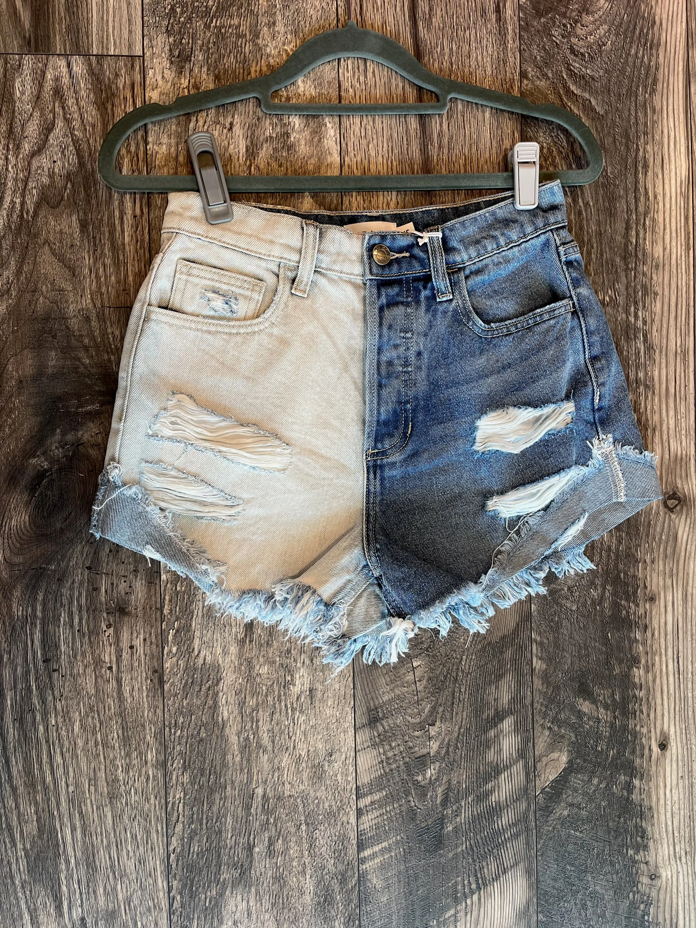 Isla Two Tone Shorts