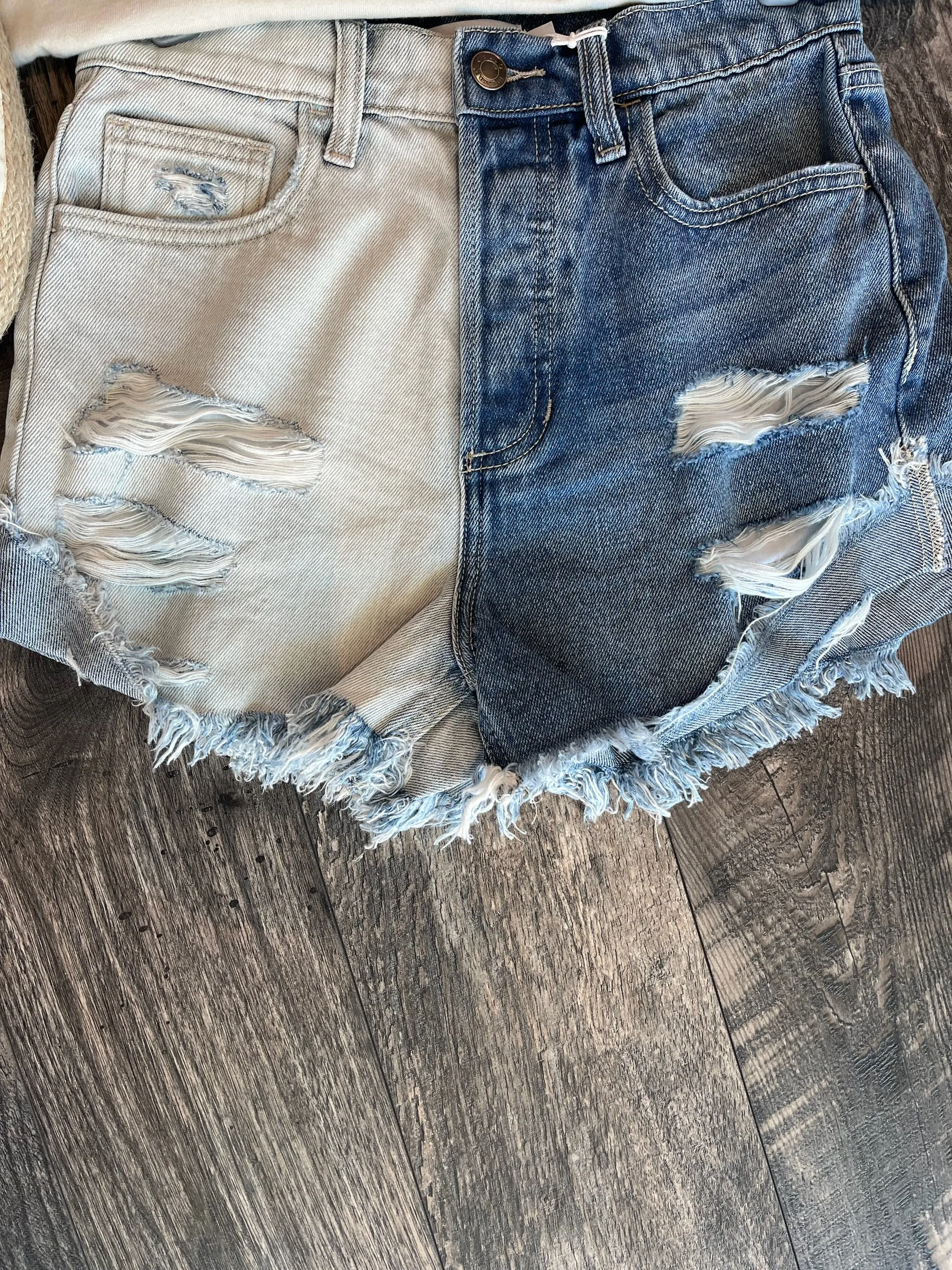 Isla Two Tone Shorts