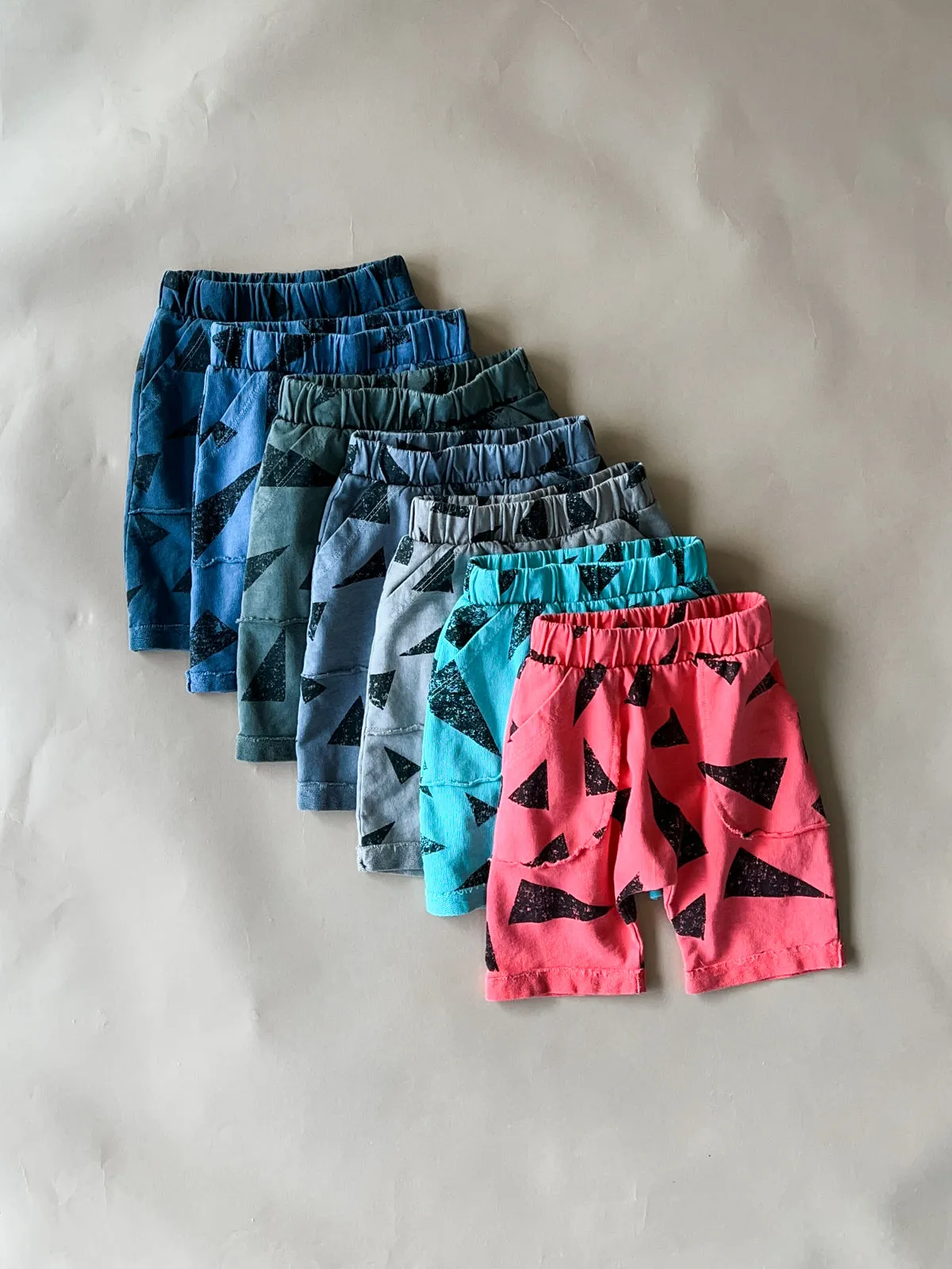 Ivan-Triangle Shorts | Denim
