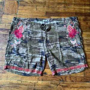 Johnny Was Burken Linen Shorts Floral Embroidery Brown Camo Print Plus Size 3X
