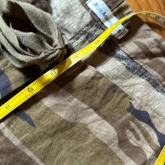 Johnny Was Burken Linen Shorts Floral Embroidery Brown Camo Print Plus Size 3X