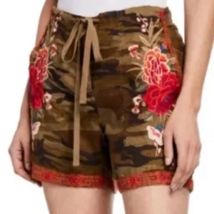 Johnny Was/Los Angeles Burken Linen Camo Shorts