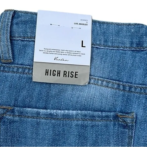 KanCan High Rise Distressed Denim Jean Shorts NWT Size Large