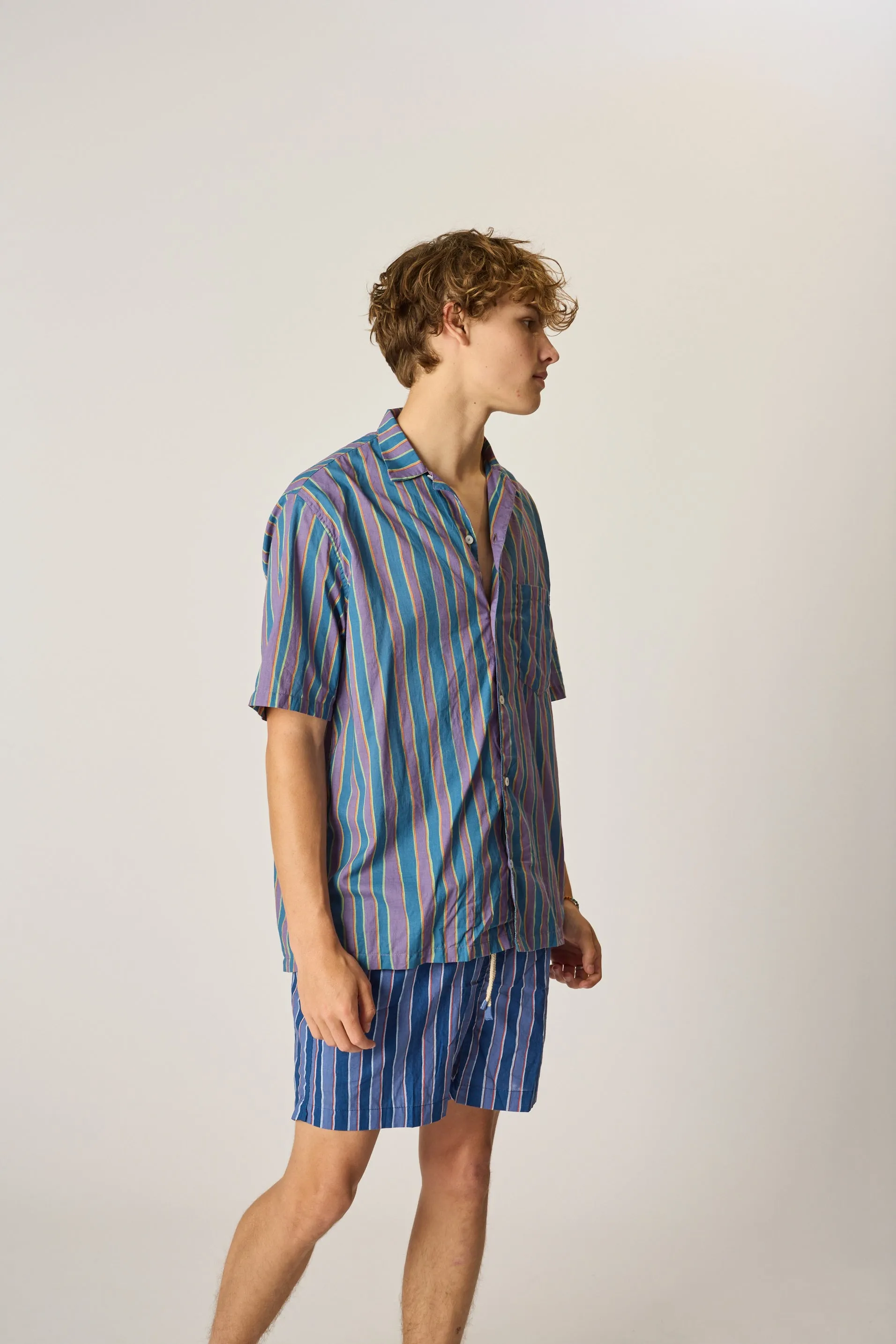 KEVIN SHIRT (UNISEX)