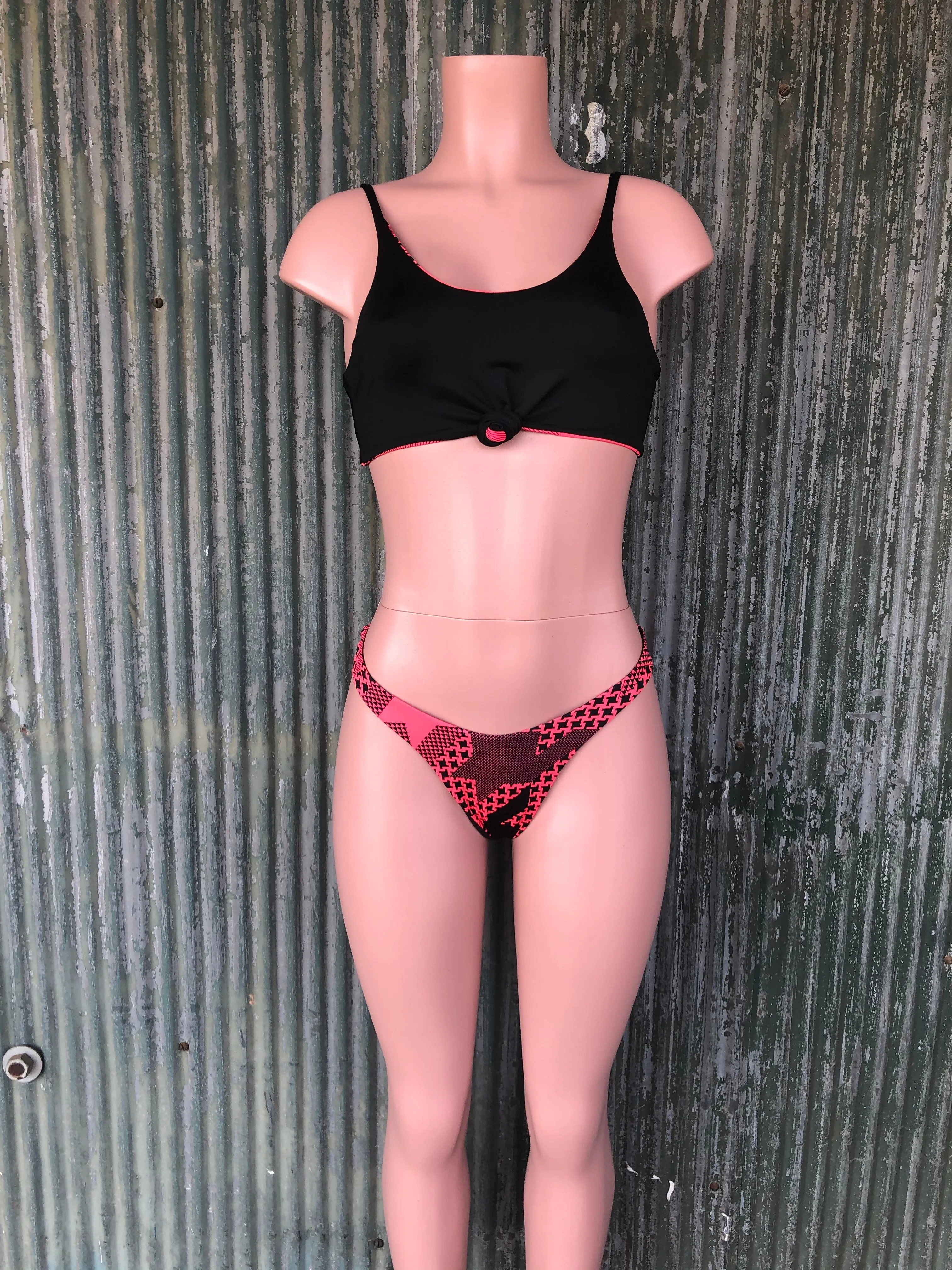 Knotted Houndstooth bikini