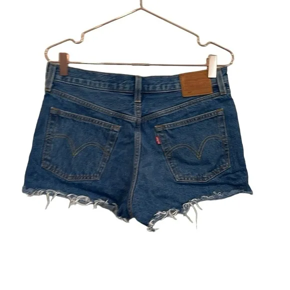 Levi's 501 Original Button fly Blue Denim Shorts. Size