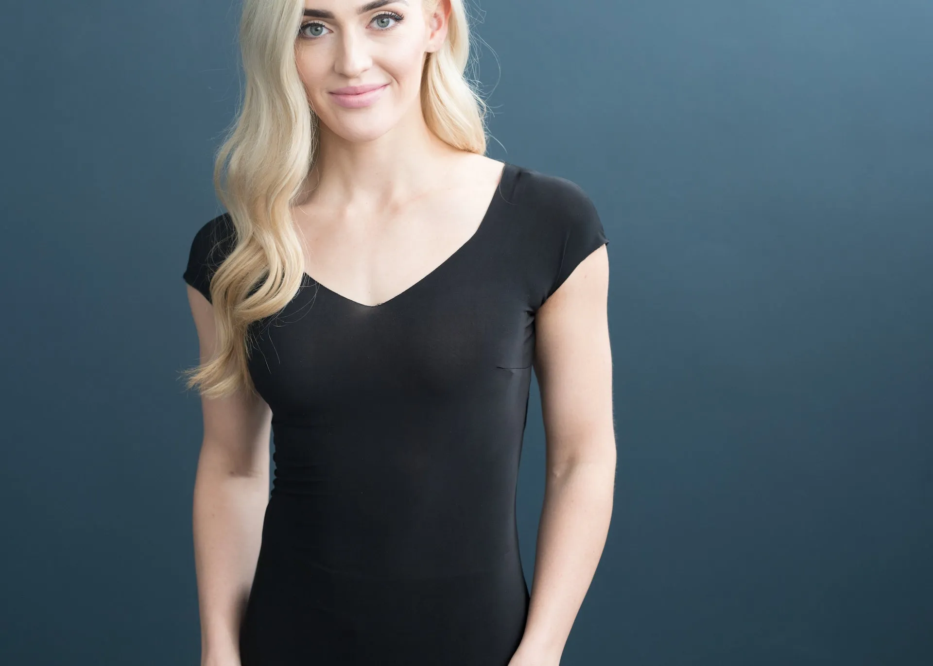 Lizzy Slip Cap Sleeve V-Neck Tee Slip