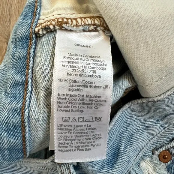 Madewell Relaxed Denim Shorts Raw Hem High Light Wash Waisted Size 29