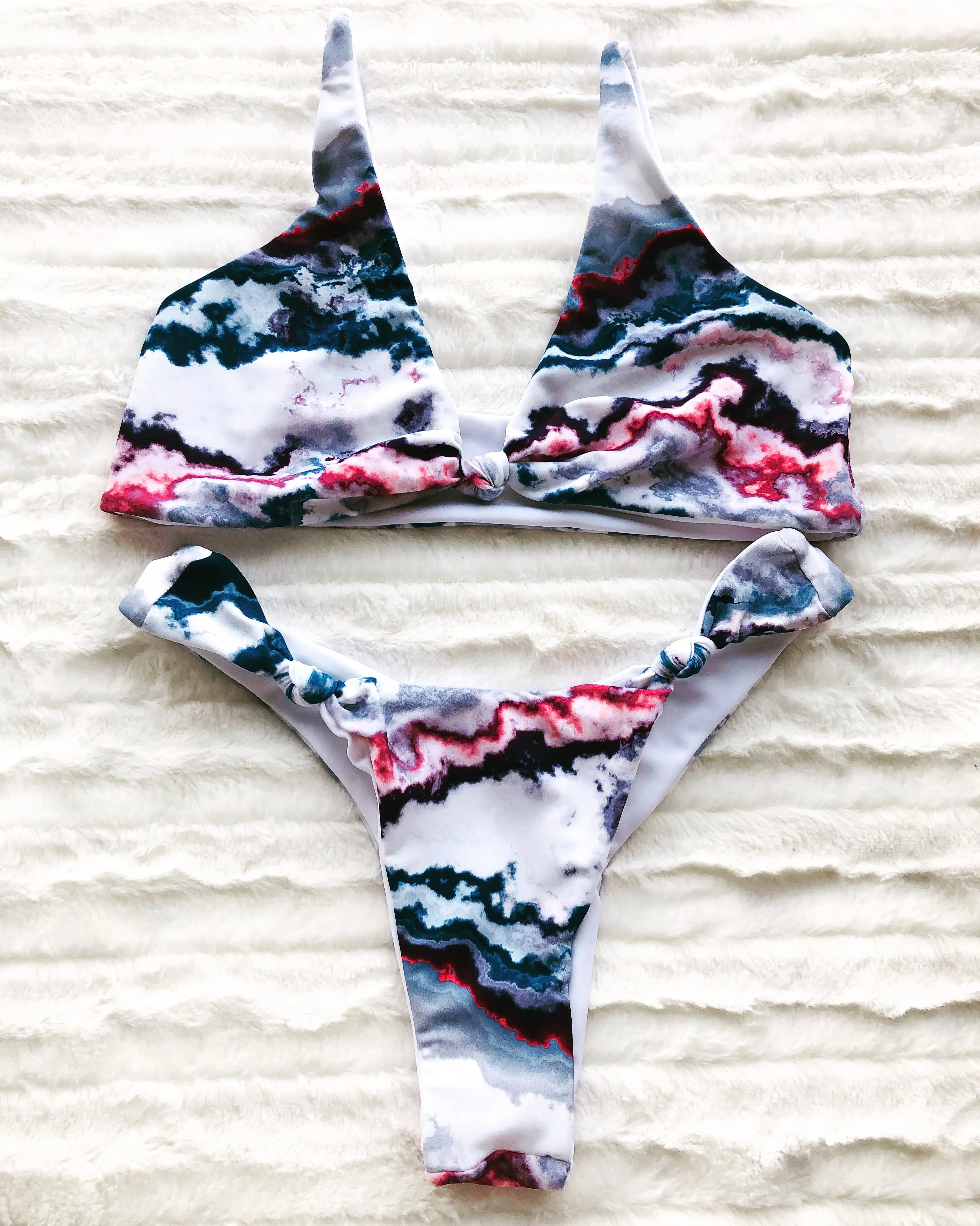 Marble knot bikini
