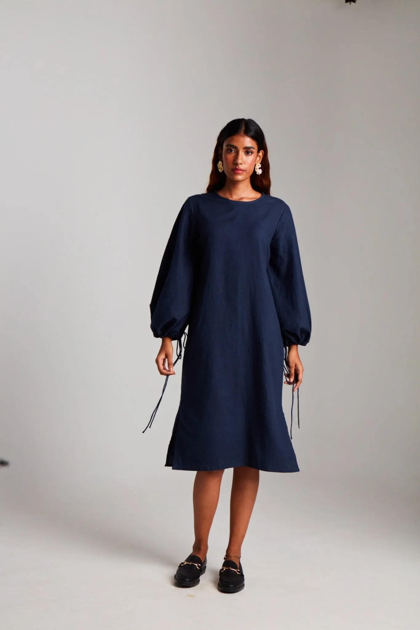 Navy Co-Linen Balloon Sleeves Dress