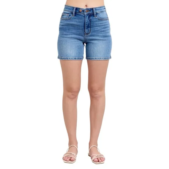NEW Judy Blue Full Size 2 Button Denim Shorts with Pockets Spring Summer