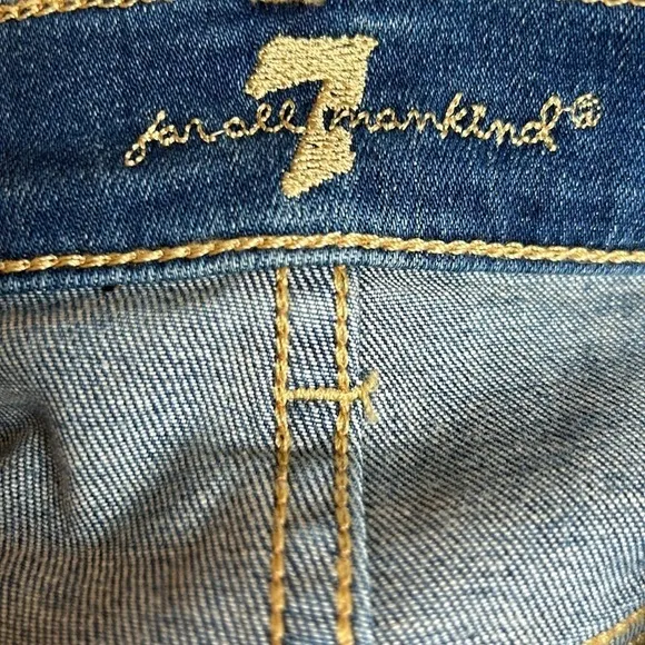 NWT 7‎ For All Mankind high waist Denim Shorts 25