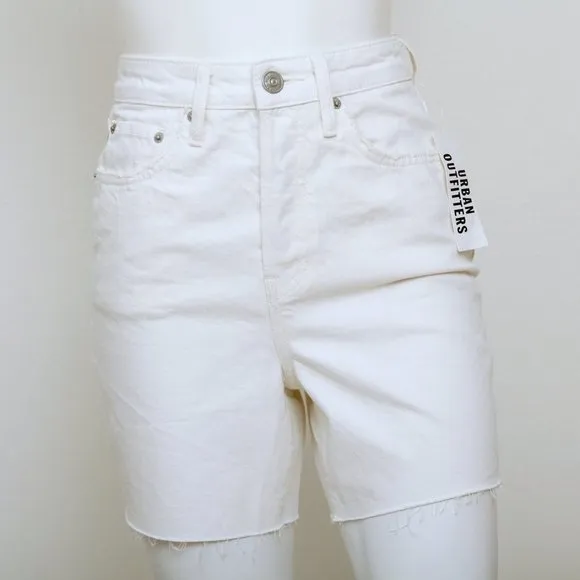 NWT BDG ‘90s High Rise Long Inseam Raw Hem Denim Shorts