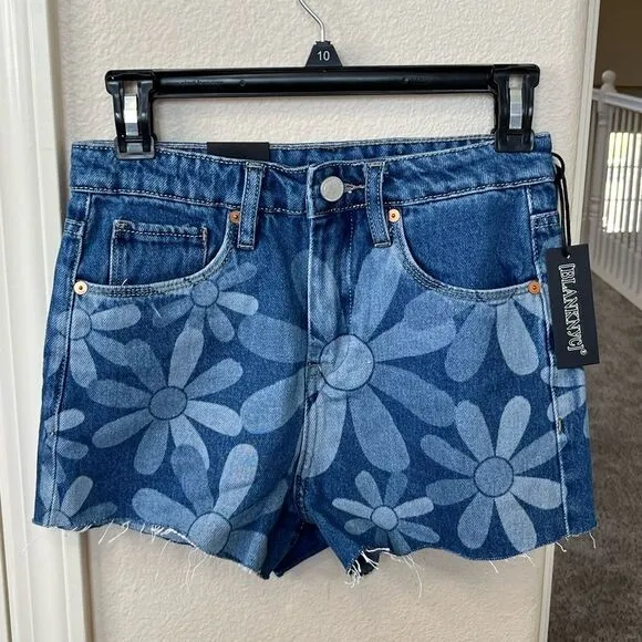 NWT Blank NYC Reeve Floral High Waist Cutoff Cotton Denim Shorts Size 24 #222