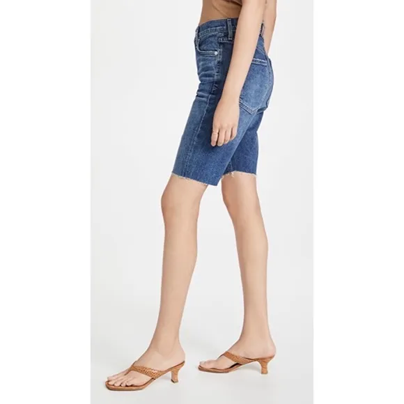 NWT Citizens of Humanity Tamryn Bike Shorts in wash Sentimental Size 25