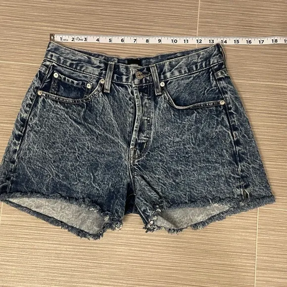 NWT Edwin Cai Denim Jean Shorts Acid Wash Frayed Hem Cut Off Saturn Size 26