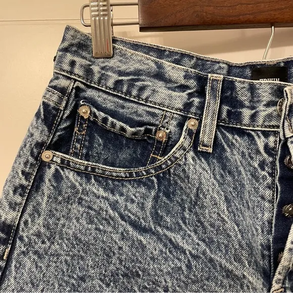 NWT Edwin Cai Denim Jean Shorts Acid Wash Frayed Hem Cut Off Saturn Size 26
